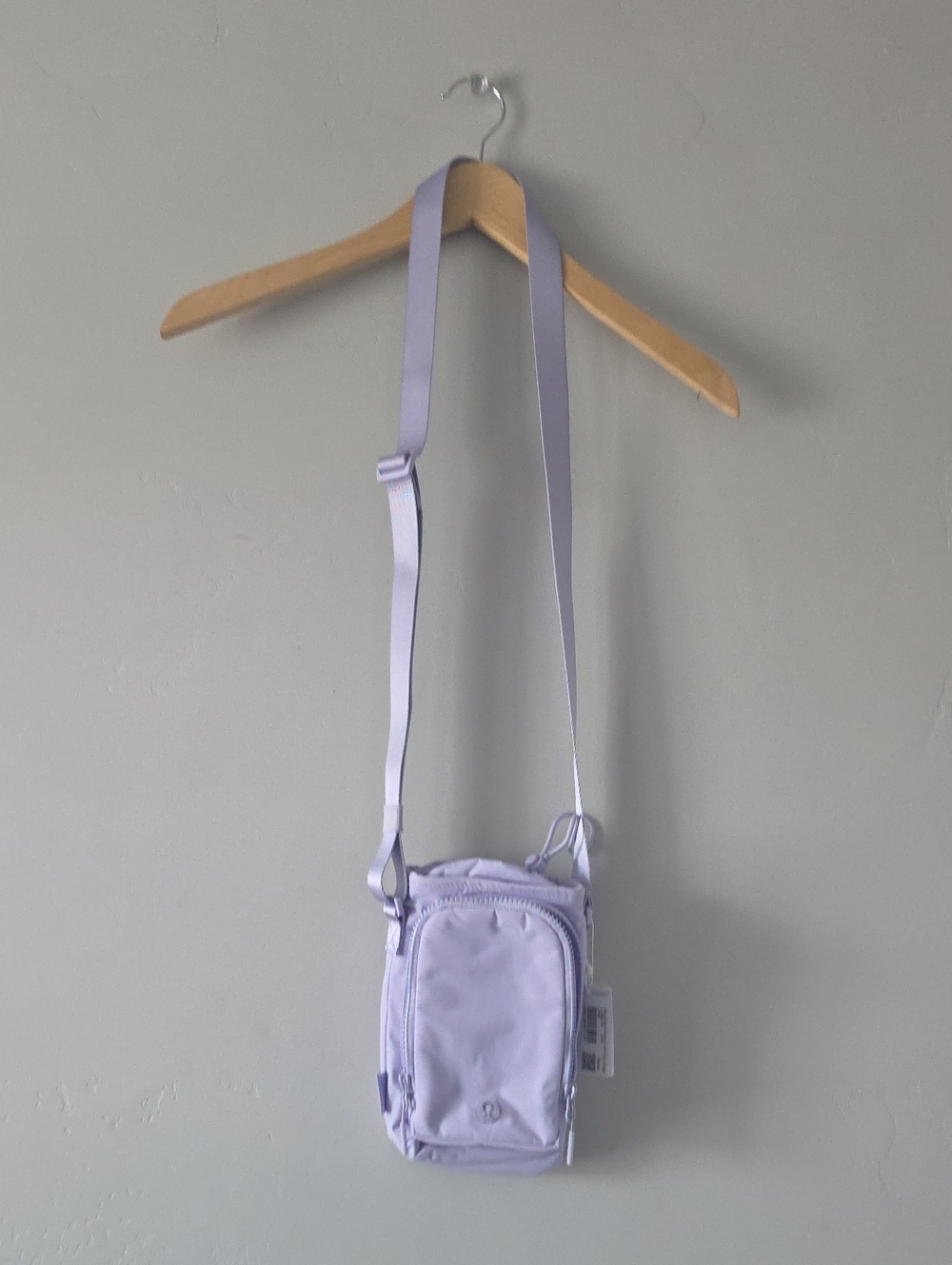 lululemon athletica Lilac Crossbody Pouch